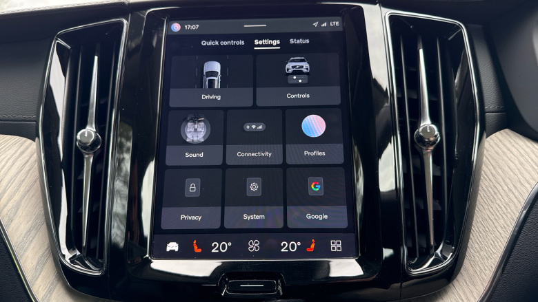 Volvo Xc60 2.0 T6 Recharge PHEV Inscription 5dr AWD Auto Estate